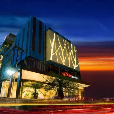 Borneo Hotel Hotels near Keraton Kadriah