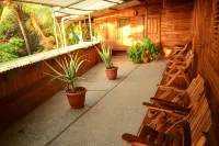 Hotel la Cascada Hotels in Montezuma