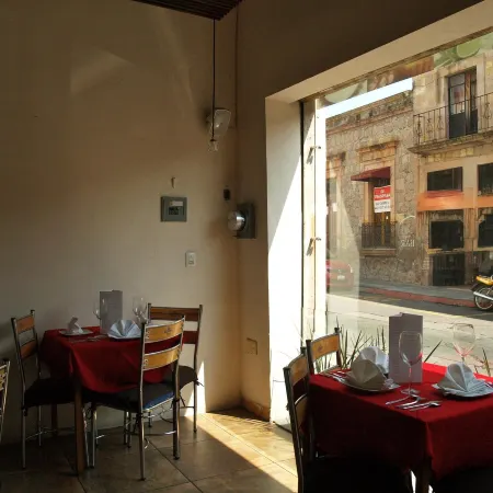 Hotel & Suites Galeria