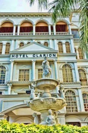 Hotel Clarion Отели в г. Gampaha