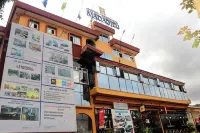 Hotel Residence Madadjeu Hotels near Galerie Gipza