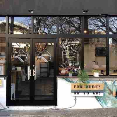 Tokyo Guest House Ouji Music Lounge Hotel Exterior