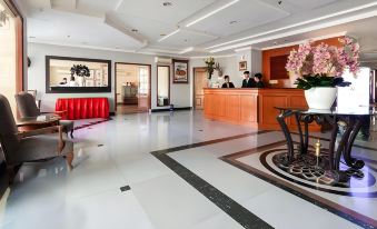 Travellers Suites Serviced Apartments