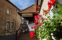 Jégverem Fogadó Hôtels à : Sopron