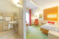 VitalZeit Hotel Weber فنادق في Kirchschlag