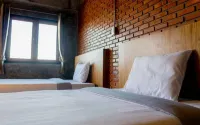 Ton Fang Hotel Hotels in Fang