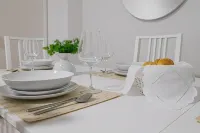Simon Guest Apartments - Pensions