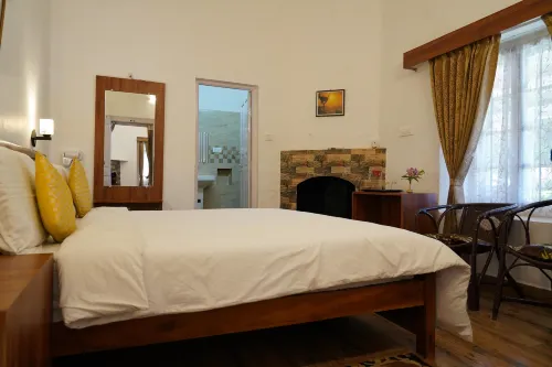 YWCA Anandagiri Homestay | Rooms & Caretaker - โฮมสเตย์