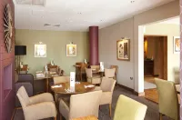 Premier Inn Southampton City Centre (West Quay)