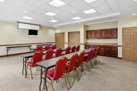 Country Inn & Suites by Radisson, Princeton, WV