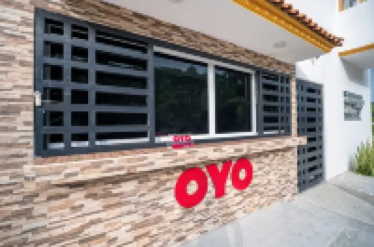 OYO  ホテル ポサダ サン ビセンテ ウアトルコ のホテル