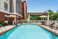Holiday Inn Express & Suites Birmingham-Irondale (East)