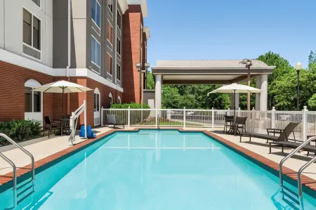 Holiday Inn Express & Suites Birmingham-Irondale (East) Отели в г. Джефферсон