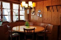 Gasthaus Skiklub - 朝食