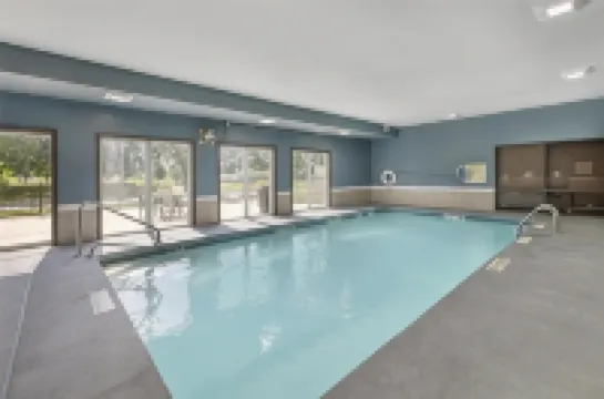 Best Western Plus Lees Summit Hotel  Suites