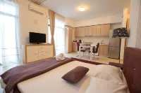 Uptown Residence Apartments