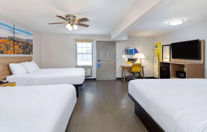 Days Inn by Wyndham Holladay