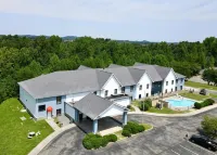 Grand Vista Hotel & Suites - 2-Star