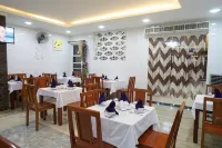 La Maison Danang Beach Hotel Hotels in Дананг
