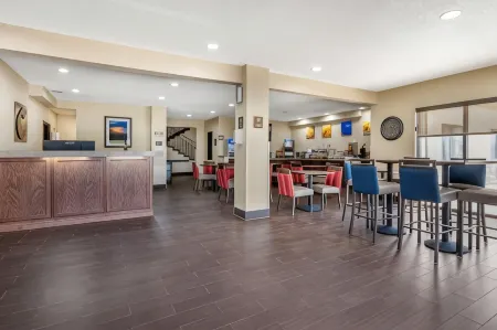 Comfort Inn Near Kokomo Speedway Отели в г. Howard County