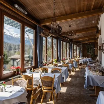 Hotel Vier Jahreszeiten