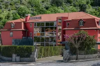 Douro Marina Hotel & Spa Hotels in Anreade