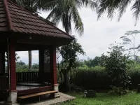 Griya Harja Homestay โรงแรมใน