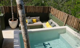 Loba Tulum Male Only