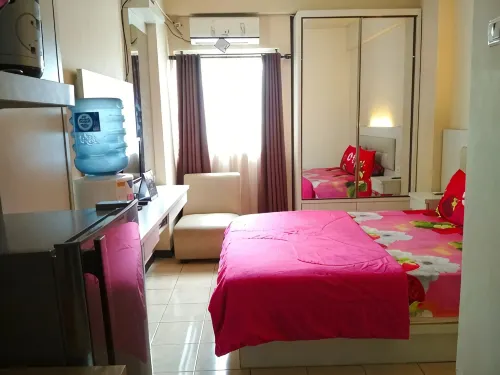 Apartemen the Suites Metro by Faris فنادق في Buahbatu