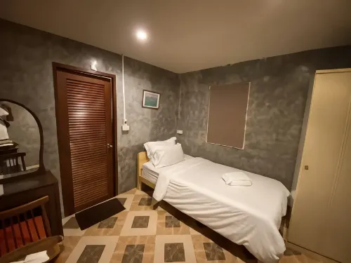 NawiengkaeRiverview Resort