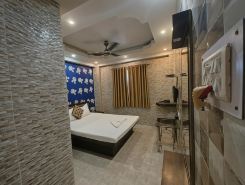 Golden Heaven Hotel