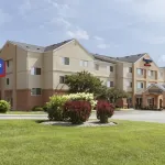 Fairfield Inn Racine Hotels in Mount Pleasant