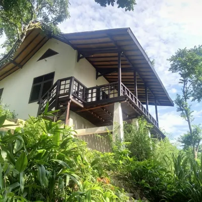Kuda Laut Resort Các khách sạn ở Sawarna