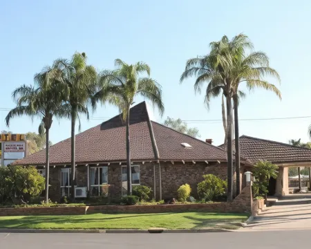 Nandewar Motor Inn Hotels in Narrabri