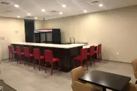 Hawthorn Extended Stay by Wyndham Monahans - 2 Sao