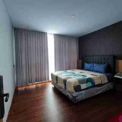 Green Mountain Villa Garut Rooms