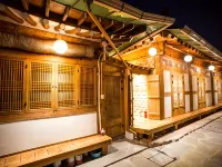 Jeonjuhanogmaeul Ilragdangsarangcae Hotels near Jaman Mural Village