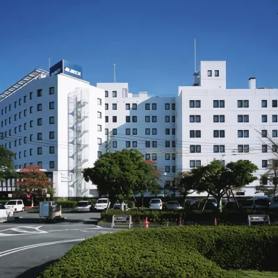 Hotel Marix Отели рядом с достопримечательностью «Сад Ханива»