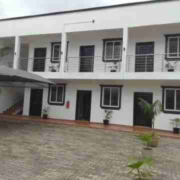 Cozy Studio with Pool & Gym! Hotel Exterior