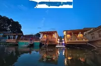 Shabrose Heritage Houseboats