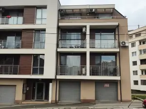 Tweed Apartment