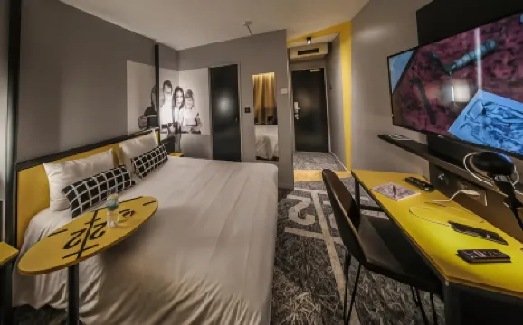 宜必思尚品克萊蒙費朗共和廣場酒店