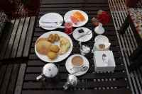 Shangri-la Boutique Hotel - hostel