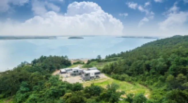 Muan Marble Ocean Pension