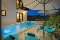 Valla Studio Apartments with Free Bikes - شاطئ