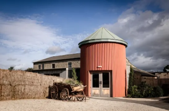 瑞那農場 住宿飯店