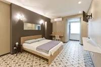 Via ROMA 52 Large Apartament (up to 8) - 3-Star