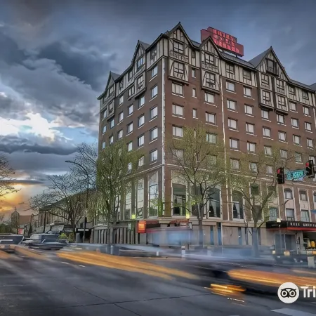 Hotel Alex Johnson Rapid City, Curio Collection by Hilton