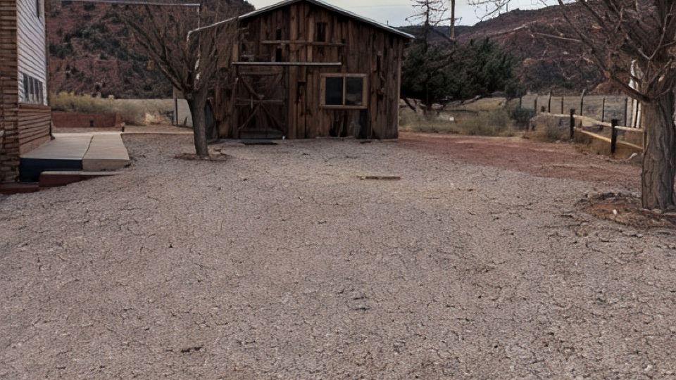 Gunsmoke Hideout
