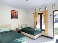 Cemara Tujuh Homestay & Resto Hotels in Wonosobo
